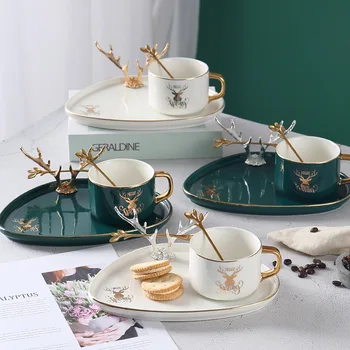 Iskandinav seramik kahve fincanı Avrupa tarzı küçük lüks set zarif ıns rüzgar atıştırma tabağı öğleden sonra çay fikirleri