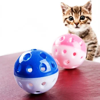 Kedi Oyuncak Plastik İçi Boş Çan Topu Pet Kedi Malzemeleri Topu Oyuncak Renkli plastik çan topu büyük pet kedi oyuncak komik kedi topu 2 adet