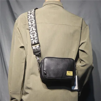 Kore versiyonu geniş bant çapraz vücut küçük çanta moda erkek moda bir omuz cep telefonu çantası renk kemer cep