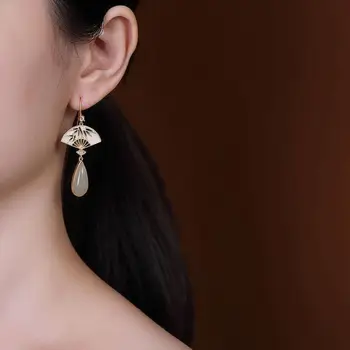 Mizaç Fan Şekli Dangle Küpe Çin Vintage Stil Hetian Yeşim Kolye Küpe Kadınlar için Cheongsam Takı Aksesuarları