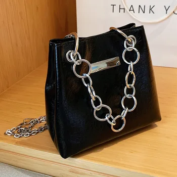 Niş Tasarım Kova Çanta Lüks Tasarımcı Premium omuz çantaları Zincir postacı çantası Bayanlar Debriyaj Kova Çanta Çanta Kadınlar için