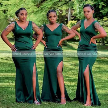 Seksi V Yaka gelinlik modelleri Boncuklu Püskül İle 2022 Seksi Ön Bölünmüş Koyu Yeşil Saten Mermaid Düğün Parti Elbise Hizmetçi Önlük