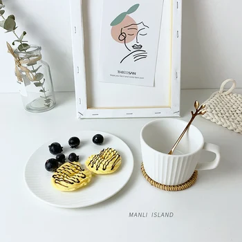 Seramik kahve fincanı fincan tabağı seti beyaz Seramik Cappuccino Kolu Kupalar кручки tatlı fincan kahve ısıya dayanıklı kahvaltı kupa