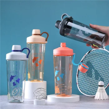 Taşınabilir Büyük kapasiteli spor salonu su şişesi Spor Içme Bardağı Düz Içme Bardağı çalkalama şişesi Sevimli Saman Su Şişesi Ölçekli